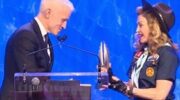 Anderson Cooper accepts the GLAAD Media Vito Russo Award
