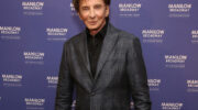 Manilow Broadway Gallery Image 6