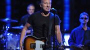 Bruce Springsteen comes to Broadway allowing a more intimate experience