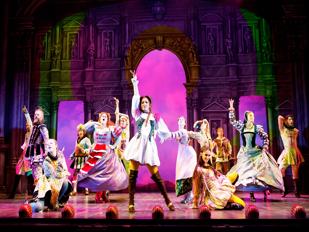 Go-Go’s Musical “Head Over Heels” Begins Previews