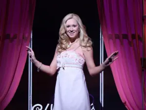 "Karaoke" Legally Blonde Broadcast on MTV Tonight