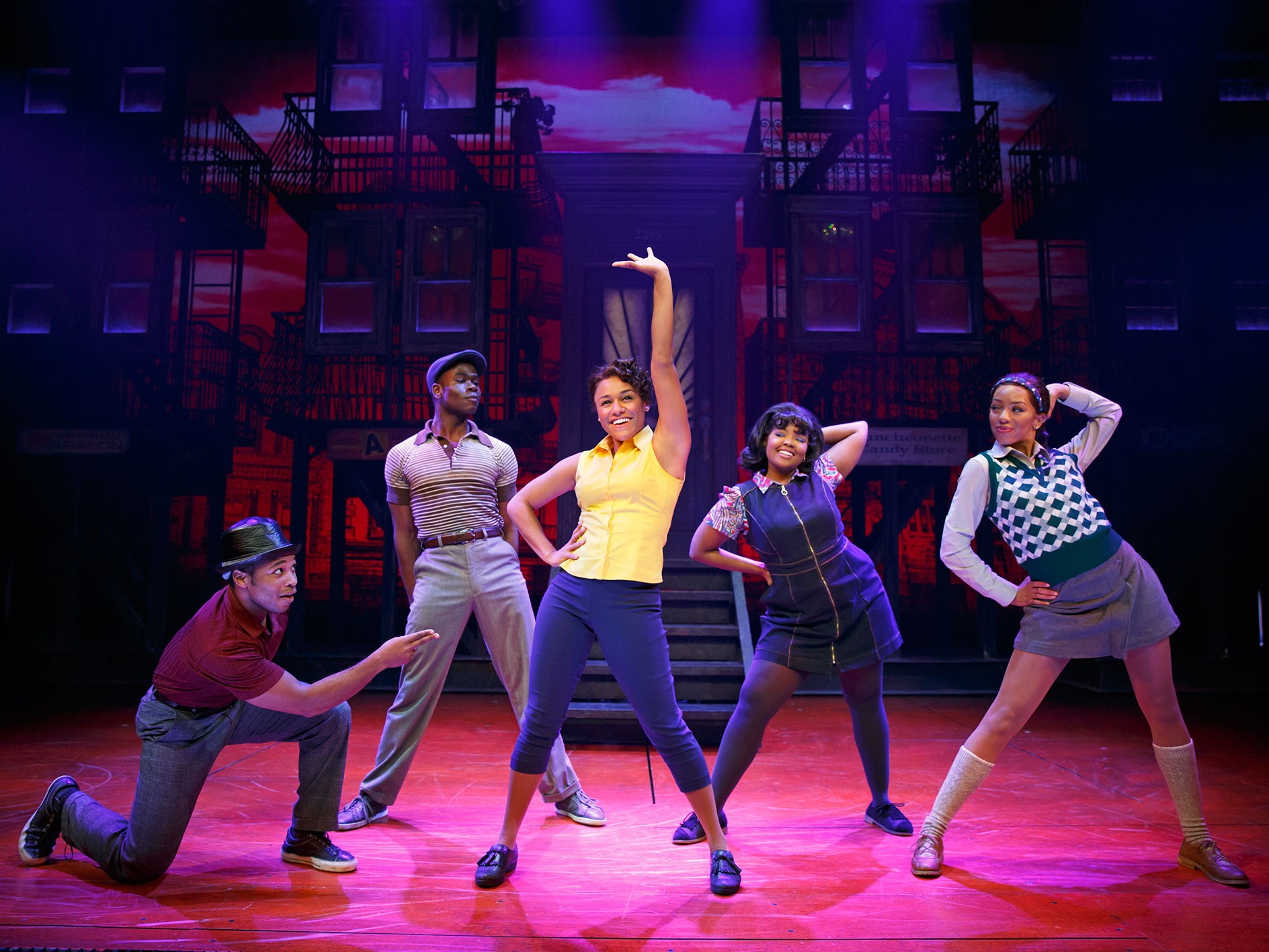 “A Bronx Tale” Soars Ahead on Broadway
