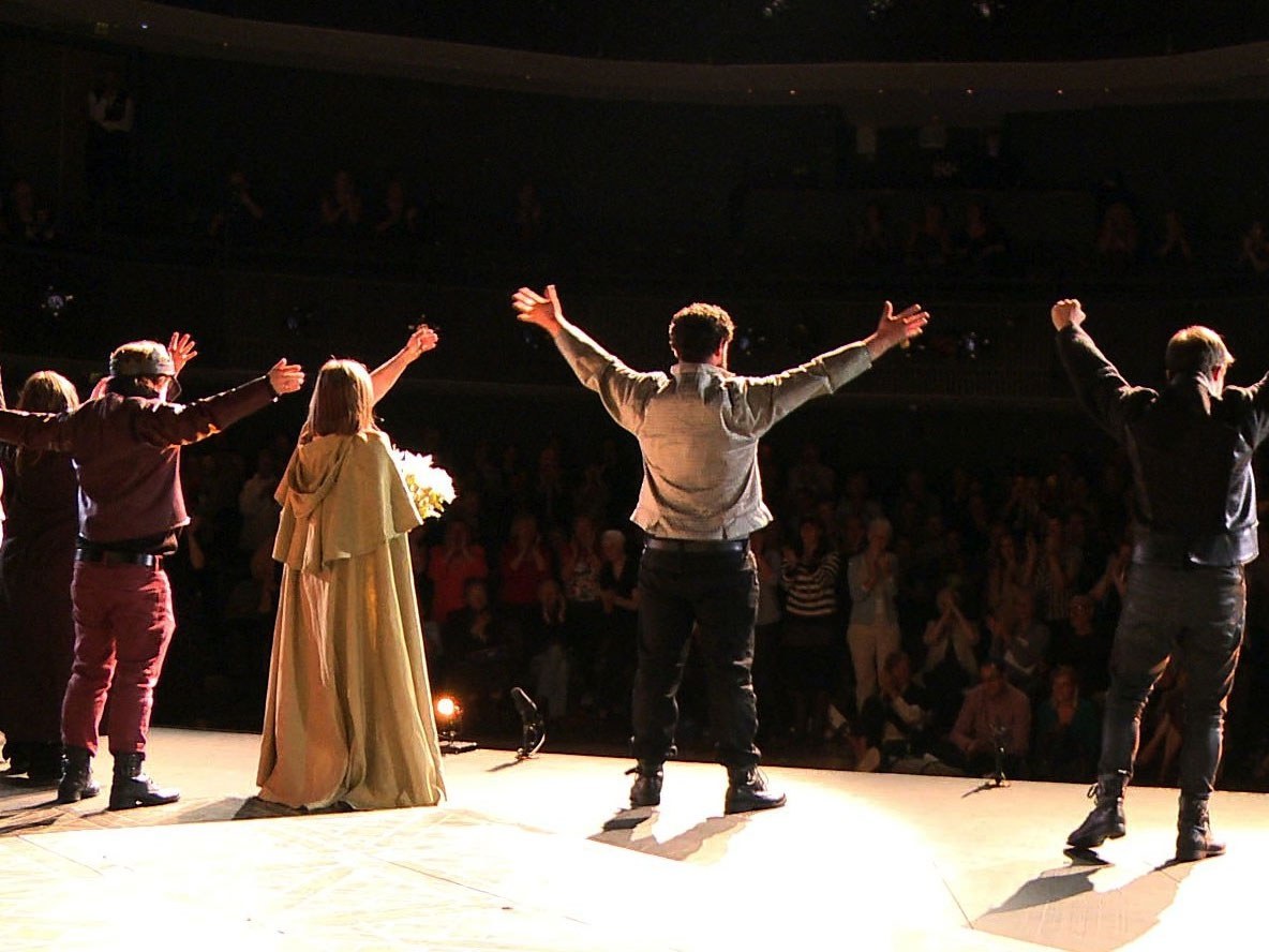 Proposal To Replace Broadway's "Standing Ovation" With An “Ovation Donation”
