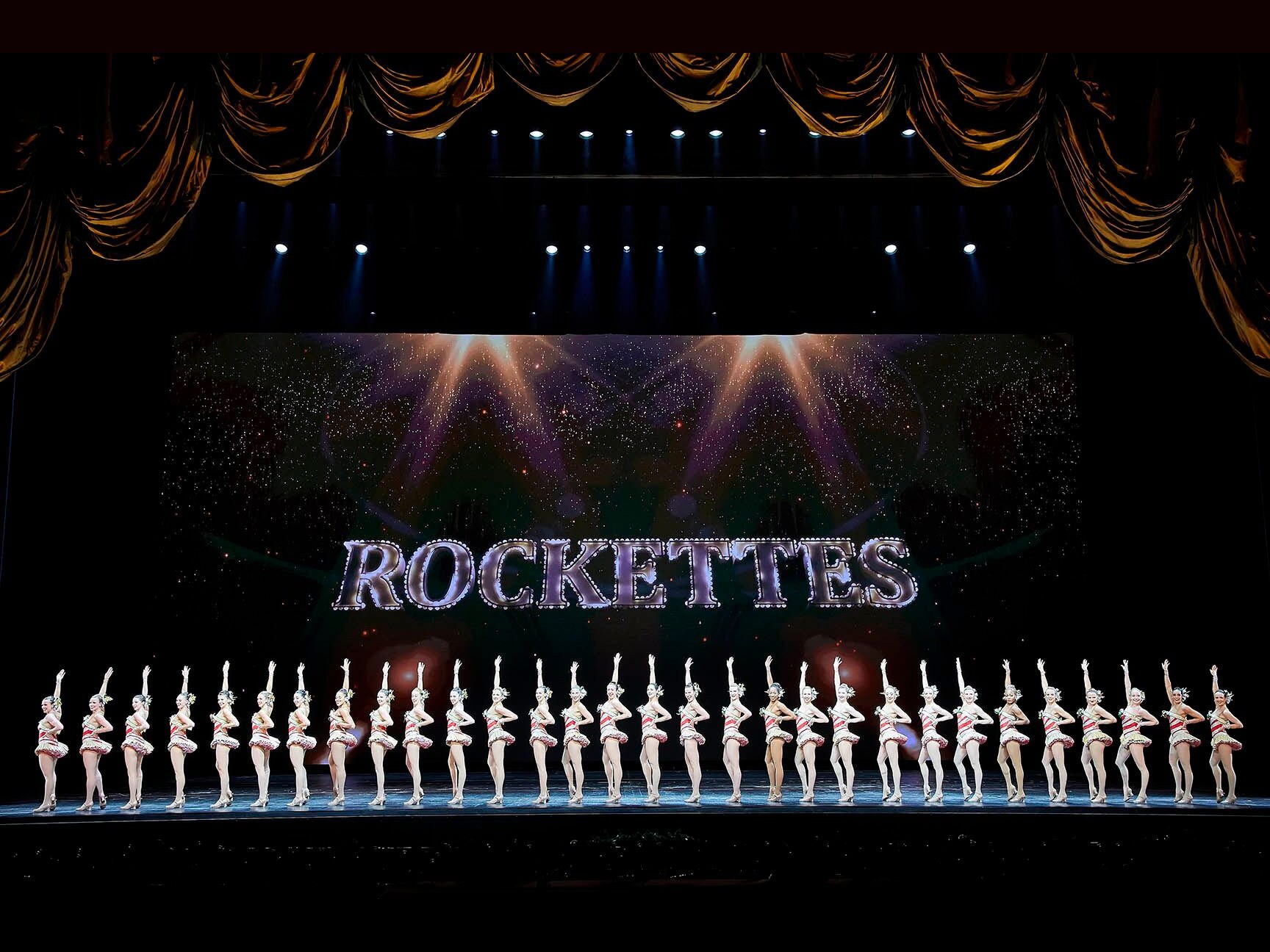 Broadway Performance Schedule Christmas 2016