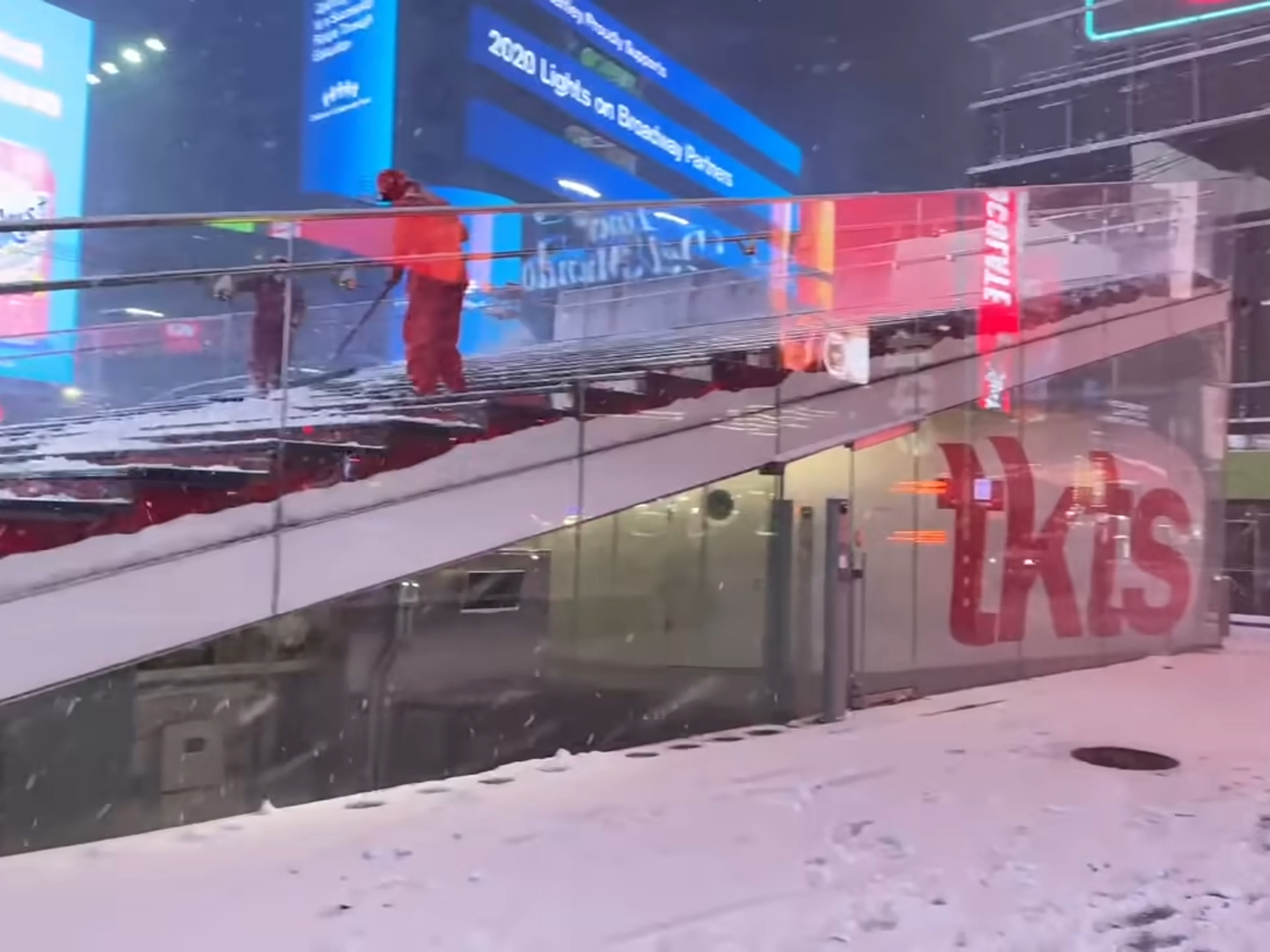 Broadway Snow Storms:  Do Broadway Shows Close During a Blizzard?