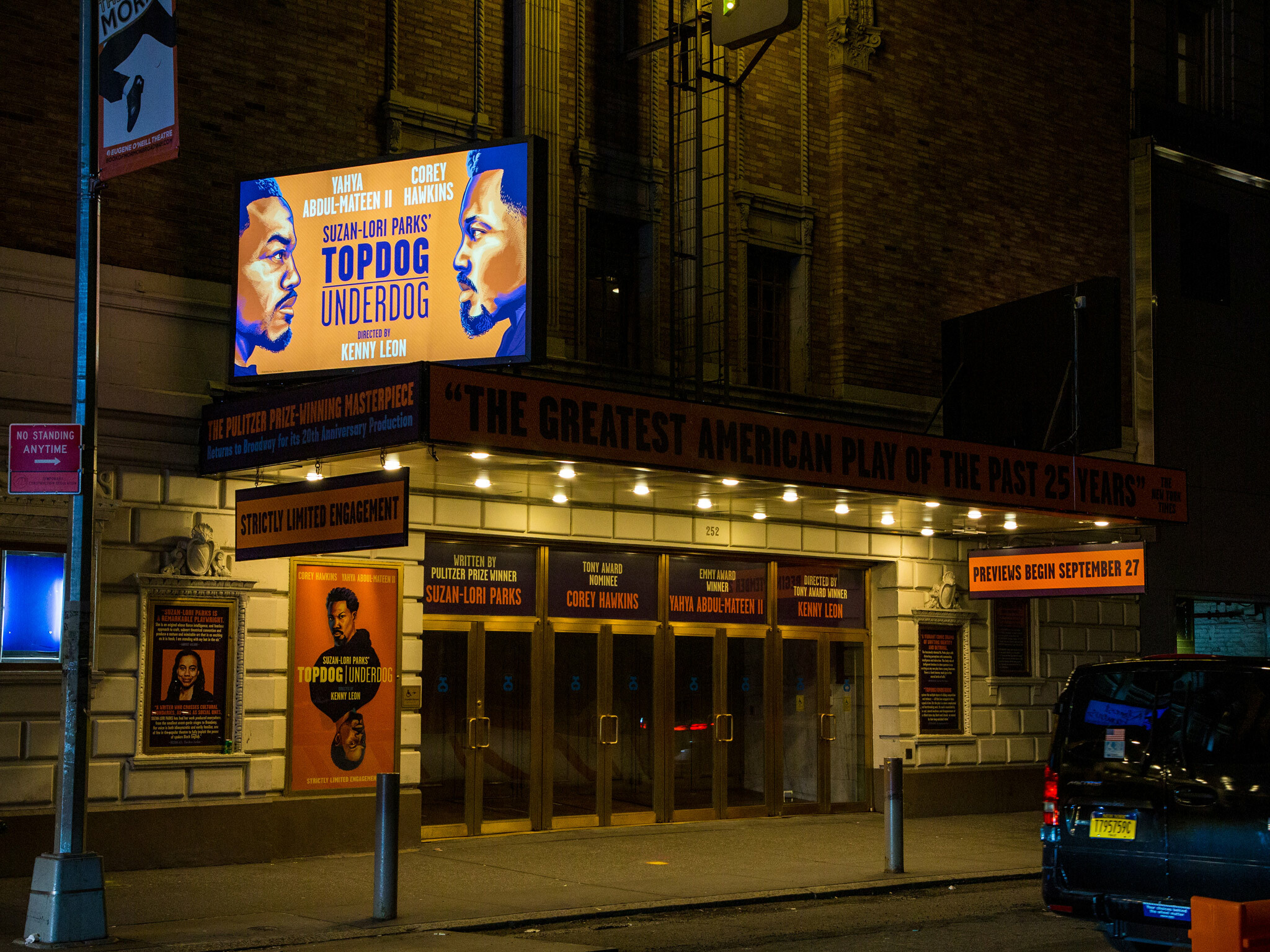 Topdog/Underdog Marquee