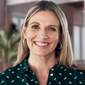 Karen Carter Writer