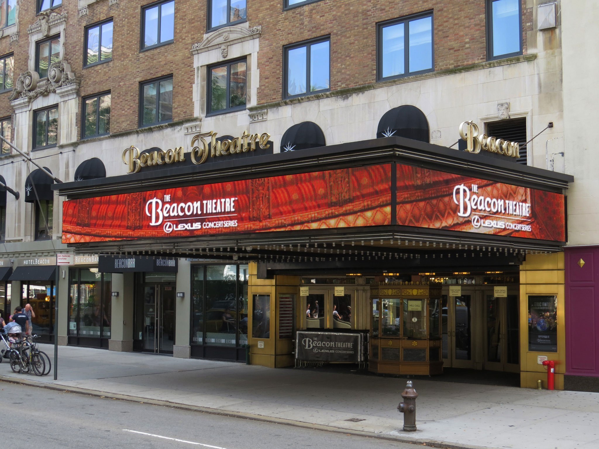 Beacon Broadway Theatre